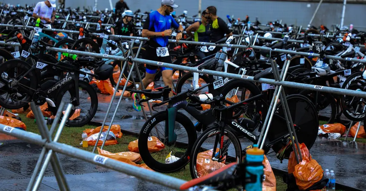 How to Train for a Triathlon: A Complete Guide
