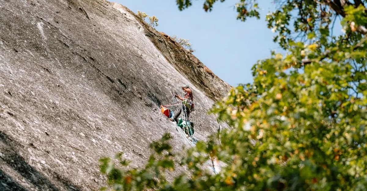 The Best Outdoor Sports Activities for Adventure Seekers